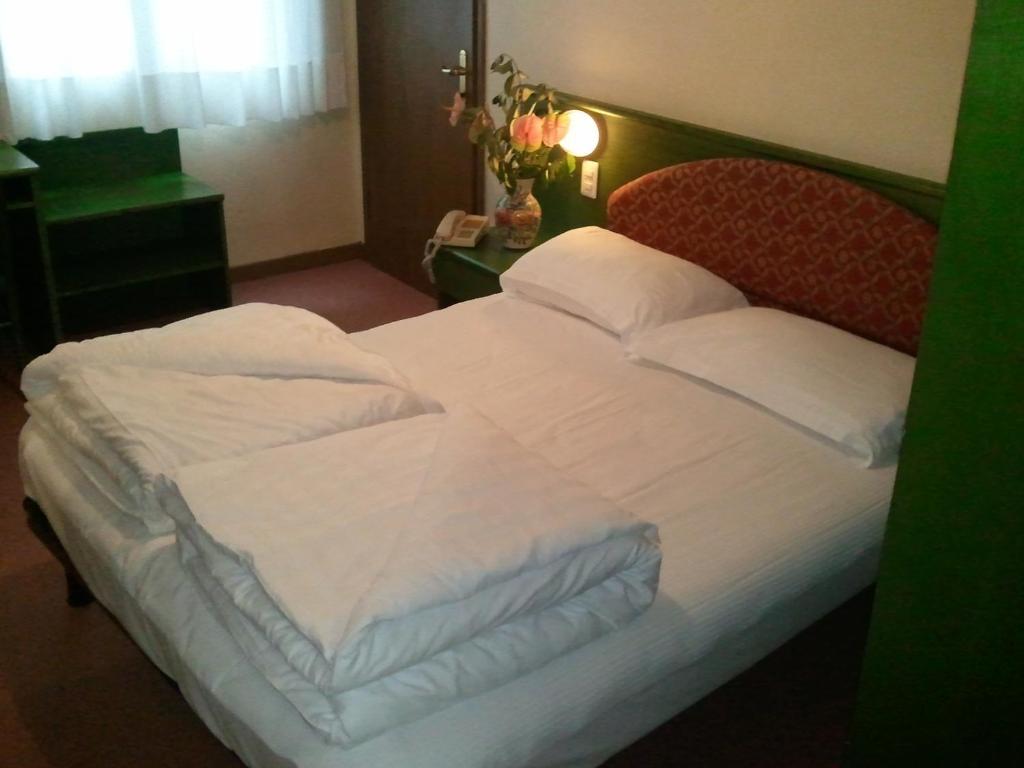 Hotel Caribe Brenzone sul Garda Habitación foto