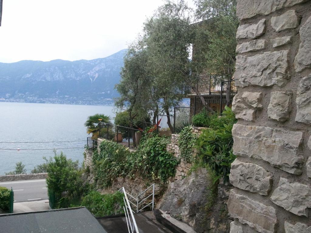 Hotel Caribe Brenzone sul Garda Habitación foto