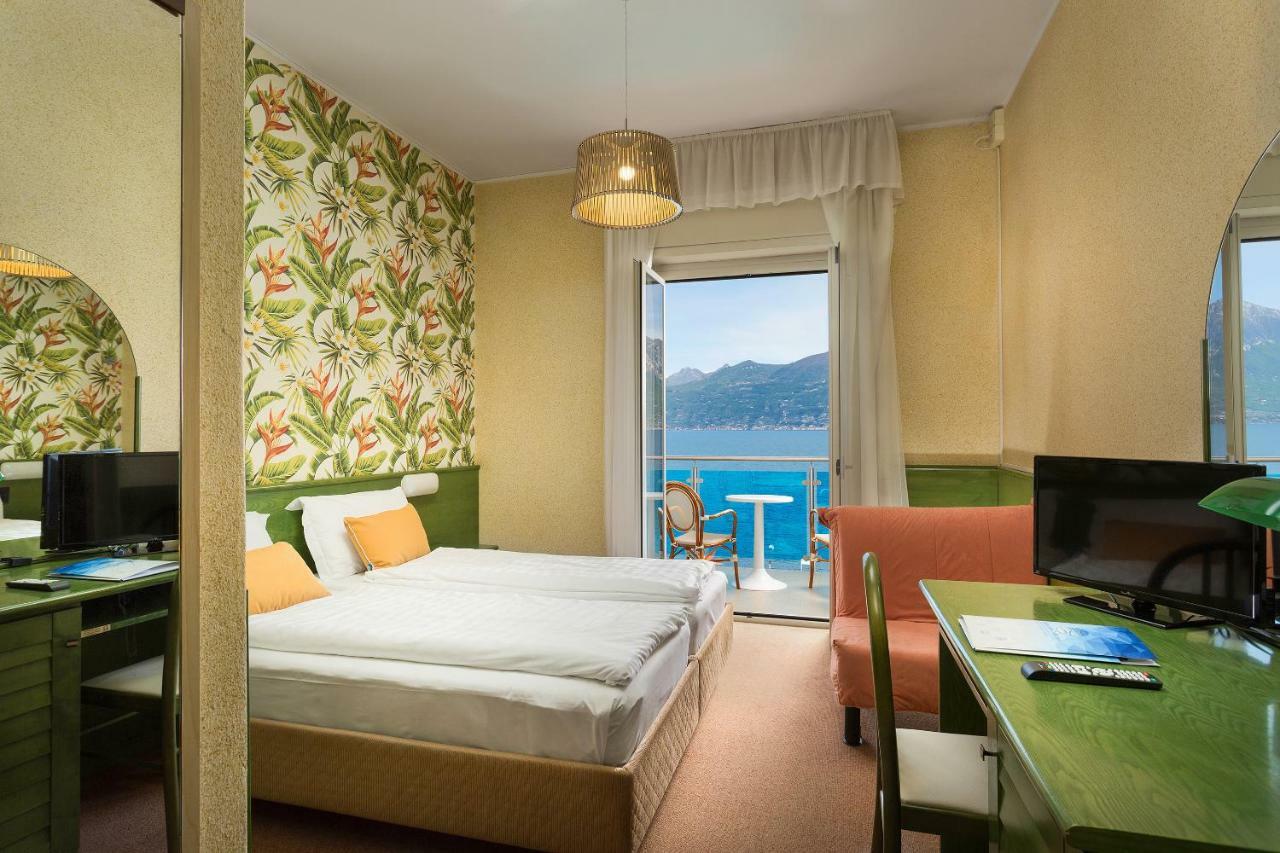 Hotel Caribe Brenzone sul Garda Exterior foto