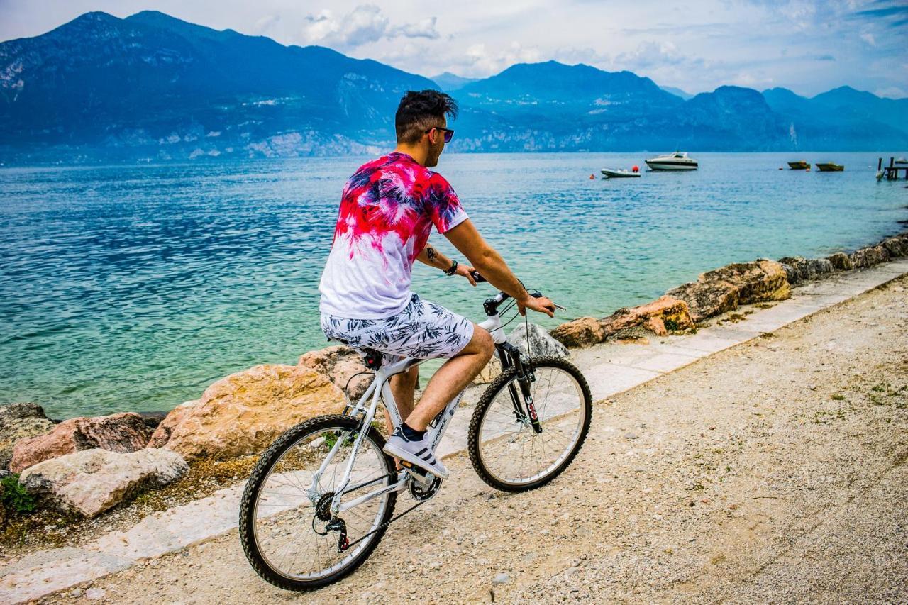 Hotel Caribe Brenzone sul Garda Exterior foto